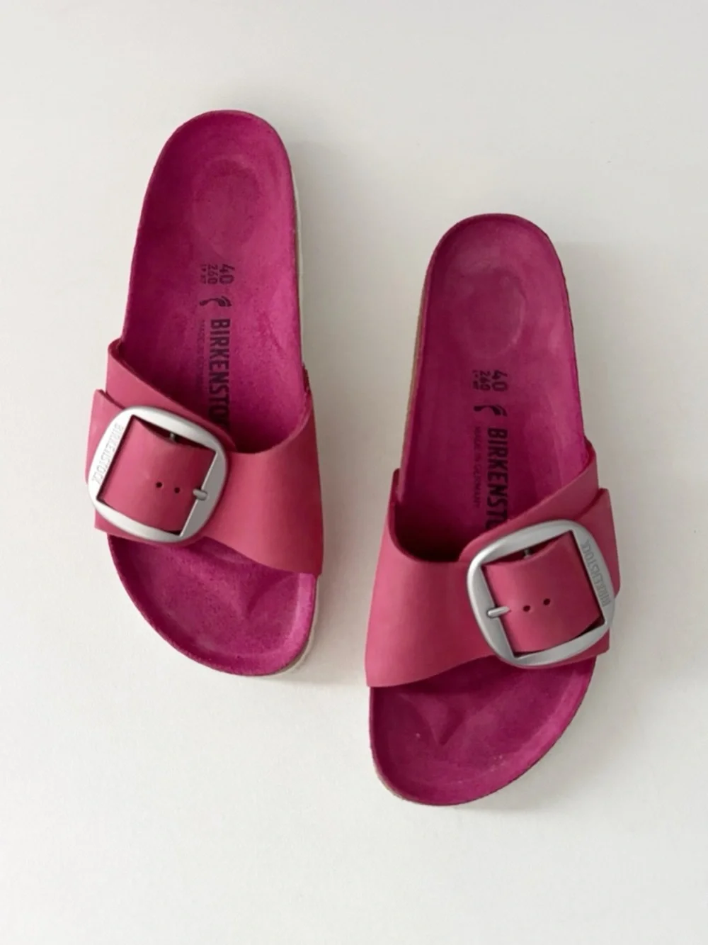 Birkenstock Madrid Big Buckle Sandal EU 40 US 9 Pink Suede Flat Slide Casual - Picture 2 of 8